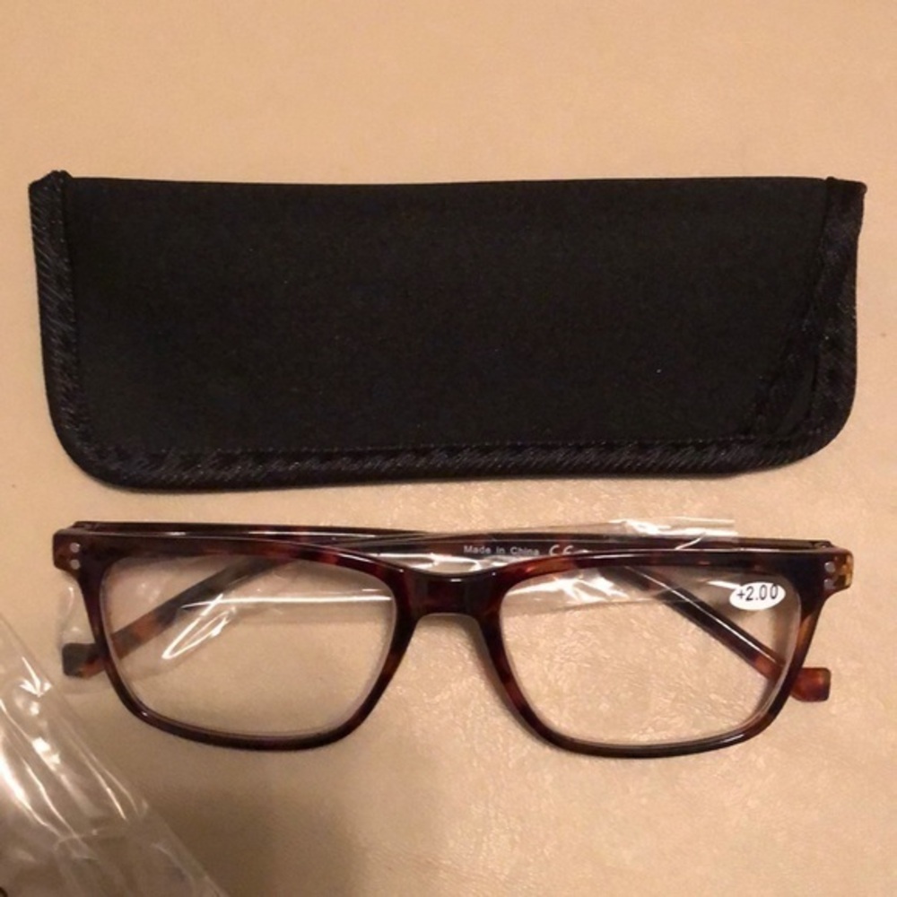 NWT Tortoise Shell colored Reading Glasses, +2.00